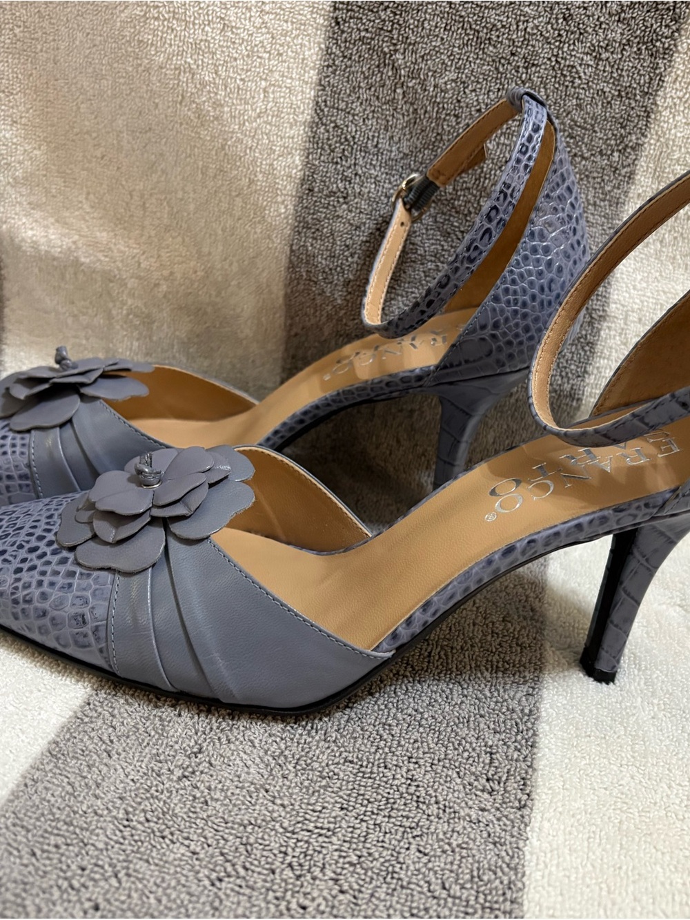 Franco Sarto Gray/Blue Floral Pointed-Toe Ankle Strap Pumps - Picture 3 of 6